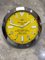 Orologio da parete cronometro con quadrante giallo e lunetta scanalata di Breitling, Immagine 3