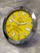 Orologio da parete cronometro con quadrante giallo e lunetta scanalata di Breitling, Immagine 2