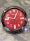 Orologio da parete cronometro con quadrante rosso e lunetta scanalata di Breitling, Immagine 2