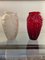 Jarrones Art Déco de vidrio artístico en rojo y blanco opalino, años 40. Juego de 2, Imagen 2
