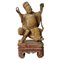 Chinesischer Künstler der Ming Dynastie, geschnitzte Statuette von Guandi, God of War & Foo Dog, 1600er, Holz 1