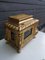 Caja de relicario italiana de madera dorada tallada, Imagen 3