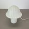 Lámpara de escritorio Zebrano en forma de hongo de vidrio atribuida a Peill & Putzler, Alemania, años 70, Imagen 4