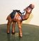 Vintage Kamelskulptur aus gealtertem Leder auf handgeschnitztem Holz von Libertys 2