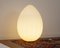 Italienische Vintage Egg Tischlampe aus mattweißem Muranoglas 8