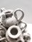 Jarrón Tulip italiano vintage con 25 ánforas de cerámica esmaltada en blanco, años 50, Imagen 8