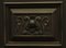 Großes antikes schwarzes geschnitztes Sideboard mit polierter französischer Platte 17