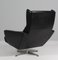 Drehbarer Sessel mit Fußhocker aus schwarzem Leder von Georg Thams, 1960er, 2er Set 10
