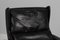 Sillón giratorio con otomana de cuero negro de Georg Thams, años 60. Juego de 2, Imagen 3