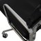 Chaise de Bureau EA-219 Softpad en Cuir Noir par Charles Eames 9