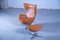 Egg Chair vintage con poggiapiedi di Fritz Hansen, 1999, set di 2, Immagine 2