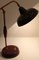 Lámpara de escritorio ajustable de latón y acero en burdeos, años 50, Imagen 2