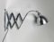 Lámpara Scissor Bauhaus de latón cromado, años 30, Imagen 1