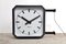 Reloj vintage grande de doble cara de Pragotron, años 60, Imagen 1