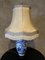 Lámpara de mesa china grande de porcelana, años 50, Imagen 11