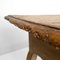 Italienischer Holztisch mit 2 Schubladen, Messinggriff und gewellten Beinen, 1700er 8