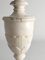 Lampada da tavolo neoclassica in alabastro fiorentino bianco con foglia in rilievo, Italia, Immagine 17