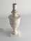 Lampada da tavolo neoclassica in alabastro fiorentino bianco con foglia in rilievo, Italia, Immagine 14