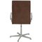 Mittlerer Oxford Stuhl aus grauem Alcantara Stoff von Arne Jacobsen 3