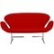 Swan Sofa aus rotem Stoff von Arne Jacobsen 1