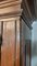 Großer lombardischer Kleiderschrank mit Zwei Türen aus Nussholz, Italien, Ende 18. Jh. 9