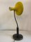 Lámpara de escritorio grande con pantalla de acero amarillo, Italia, años 50, Imagen 8