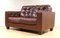 Sofá de dos plazas de cuero marrón estilo Chesterfield al estilo de Knoll, Imagen 5