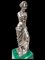Skulptur der Venus, 20. Jh., Silber auf Malachitsockel 7