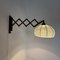 Lampada da parete vintage a forbice in teak, anni '60, Immagine 4