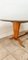 Mesa de comedor de latón y madera con tablero de vidrio decorado, Imagen 9