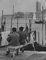 Andres, Venise : Gondoles avec des personnages, Italie, 1955, Tirage gélatino-argentique 2
