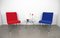 Rote & Blaue Vostra Stühle mit Beistelltisch von Walter Knoll, Deutschland, 1980er, 3er Set 1