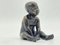 Escultura de bronce de niño sentado, Alemania, Imagen 8