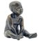 Bronzeskulptur eines sitzenden kleinen Jungen, Deutschland 1