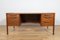 Mid-Century Schreibtisch aus Nussholz von Jens Risom für Jens Risom Design, 1960er 3