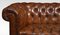 Tiefes geknöpftes Chesterfield Sofa aus Leder 7