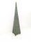 Lámpara de pie pirámide verde posmoderna con cuentas de vidrio verde, Italia, años 80, Imagen 1