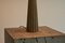 Lámpara de mesa brutalista grande de latón fundido, Francia, años 50, Imagen 5