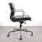 Chaise de Bureau EA217 en Cuir Noir par Charles & Ray Eames pour Vitra 7