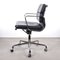 Chaise de Bureau EA217 en Cuir Noir par Charles & Ray Eames pour Vitra 5