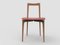 Moderner Linea 615 Grauer Stuhl aus bordeauxrotem Leder und Holz von Collector Studio 2
