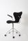 Vintage Series 7 Number 3217 Chair by Arne Jacobsen for Fritz Hansen 2