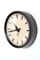 Reloj de pared vintage de baquelita de Pragotron, años 60, Imagen 6