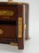 Antike englische Schreibtisch-Reisekommode aus Leder mit Tischplatte aus vergoldetem Metall 14