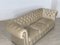 Divano Chesterfield a tre posti beige, Immagine 3