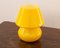 Gelbe Italienische Vintage Mushroom Lampe aus Muranoglas 10