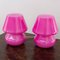 Fuchsiafarbene italienische Vintage Mushroom Lampen aus Muranoglas, 2er Set 2