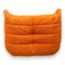 Sofá de una plaza Togo vintage de Ligne Roset con reposapiés de tela naranja. Juego de 2, Imagen 10