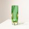 Jarrón pequeño de cristal de Murano verde hecho a mano atribuido a Flavio Poli, Italia, años 70, Imagen 2
