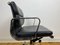 Soft Pad Chair EA217 aus Schwarzem Leder (Nero) von Charles & Ray Eames für Vitra 9